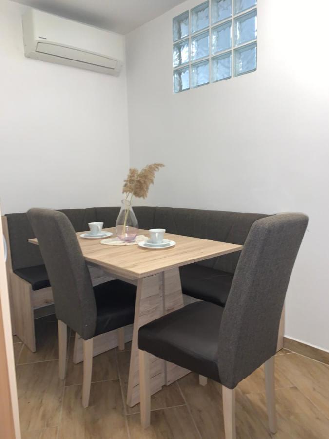 Apartma Eli2 Apartment Koper Ngoại thất bức ảnh